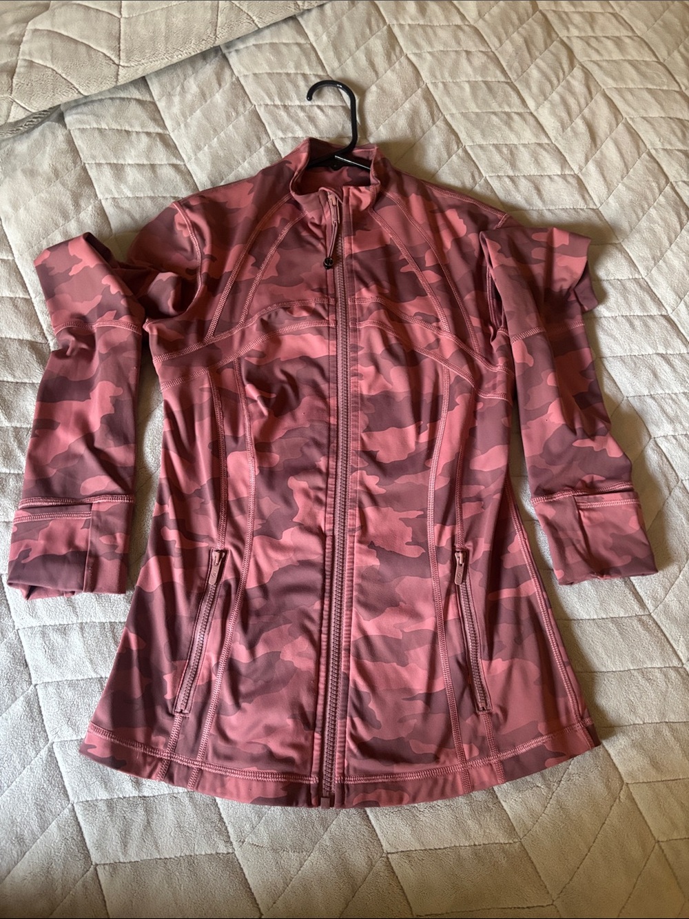 Lululemon Define